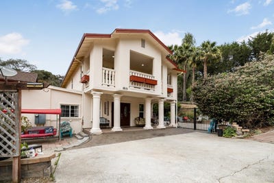 /international/us/18171-berta-canyon-rd-salinas-ca-110107415718/