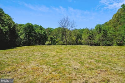 /international/us/19900-new-hampshire-avenue-brinklow-md-110091799954/