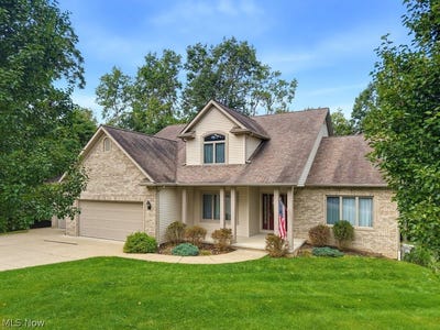 /international/us/10-cayuga-trail-malvern-oh-110110228833/