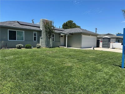 /international/us/114-acacia-avenue-s-rialto-ca-110107568182/