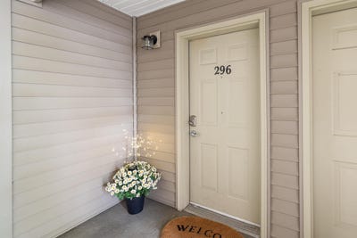 /international/us/22855-e-country-vista-dr-spokane-wa-110108198164/