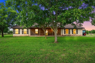 /international/us/188-n-baese-road-west-tx-110108546786/