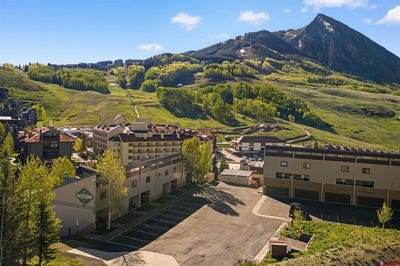 /international/us/40-marcellina-lane-mt-crested-butte-co-110108473163/