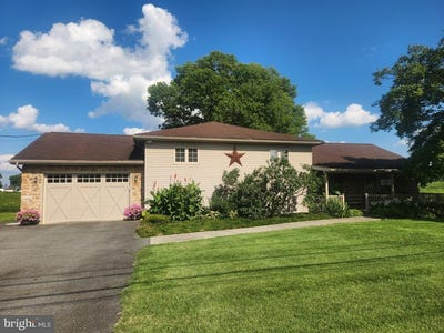 /international/us/326-pinkerton-road-mount-joy-pa-110110298589/
