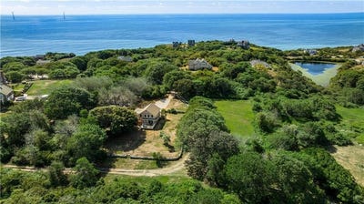 /international/us/804-mohegan-trail-block-island-ri-110102140083/