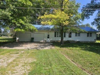 /international/us/6501-lafayette-road-raymond-ia-110100769127/