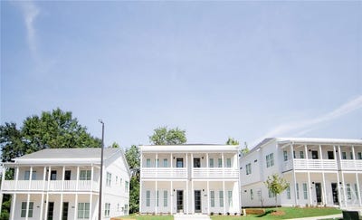 /international/us/2415-s-lumpkin-street-athens-ga-110108552639/