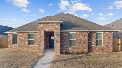 /international/us/4820-w-aurora-street-fayetteville-ar-110108477084/
