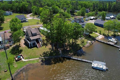 /international/us/240-saluda-waters-leesville-sc-110108359016/