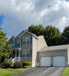 /international/us/7-crossway-street-glens-falls-ny-110110128424/