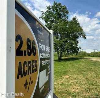 /international/us/s-main-street-marlette-mi-110108586103/