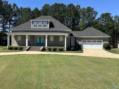 /international/us/1827-hannah-street-southside-al-110108017976/