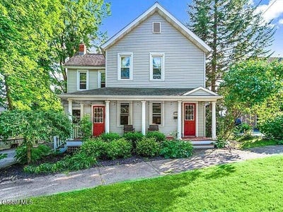 /international/us/64-second-street-saratoga-springs-ny-110107541394/