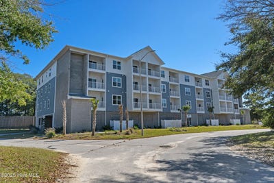 /international/us/2272-dolphin-shores-drive-sw-supply-nc-110103478402/