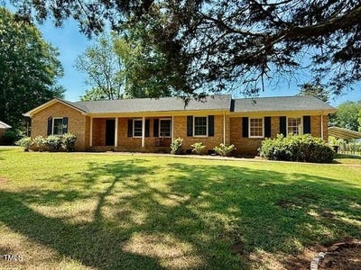 /international/us/1007-driftwood-drive-siler-city-nc-110100673895/