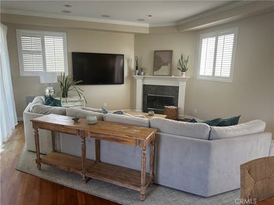 /international/us/425-11th-hermosa-beach-ca-110106143049/