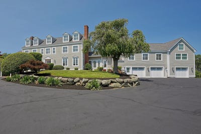 /international/us/15-curtis-road-hampton-falls-nh-110109580733/