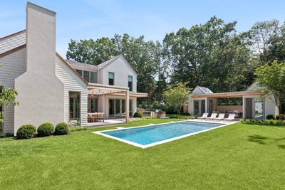 /international/us/14-windward-east-hampton-ny-110101127452/