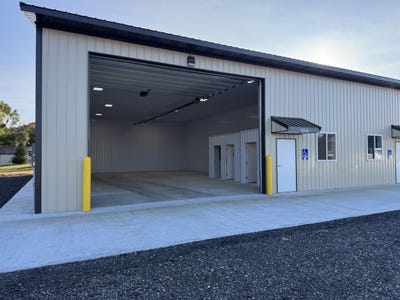 /international/us/3507-babylon-road-allegan-mi-110103182890/