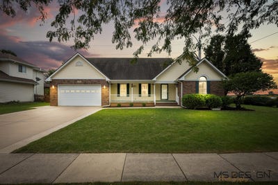 /international/us/1338-foxbend-drive-sycamore-il-110120018215/