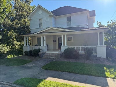 /international/us/245-corona-street-winston-salem-nc-110108232161/