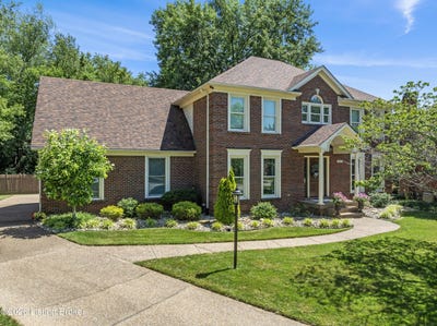 /international/us/7804-amber-glen-ct-louisville-ky-110108167504/