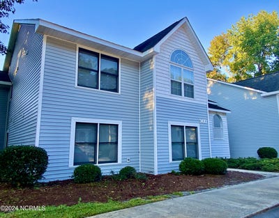 /international/us/3412-evans-street-greenville-nc-110089762747/