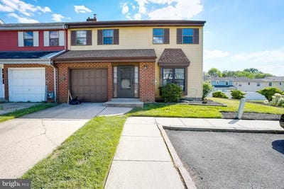 /international/us/201-charing-way-mount-laurel-nj-110109062731/