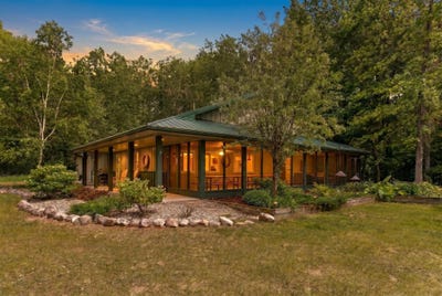 /international/us/11027-oak-point-road-nw-cass-lake-mn-110108019470/