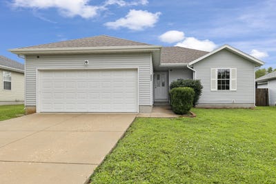 /international/us/212-justin-street-rogersville-mo-110100690163/