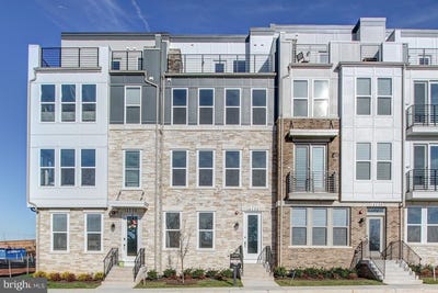 /international/us/14596-lakestone-drive-chantilly-va-110108125440/