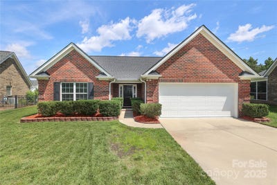 /international/us/3523-brickwood-circle-midland-nc-110100190102/
