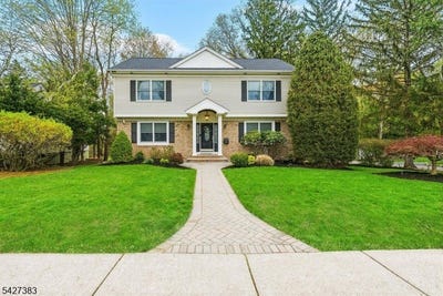 /international/us/132-maple-st-ramsey-boro-nj-110108411822/