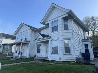 /international/us/329-331-s-main-street-janesville-wi-110107725284/