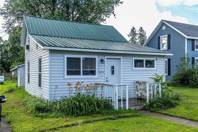 /international/us/1010-fillmore-street-black-river-falls-wi-110099700696/?lang=en