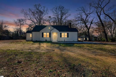 /international/us/11-willow-springs-drive-greenville-sc-110107157089/