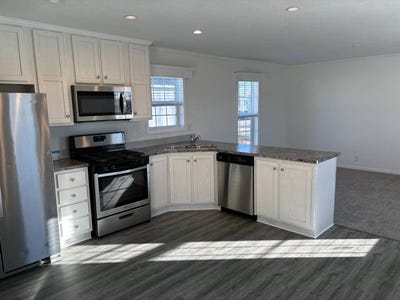/international/us/196-kingsway-drive-north-mankato-mn-110102624344/