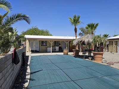 /international/us/2872-crystal-lake-avenue-thermal-ca-110108442480/