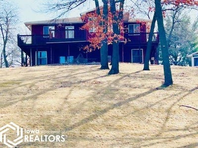 /international/us/103-s-shore-drive-montezuma-ia-110097987941/