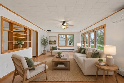 /international/us/1235-main-street-fairfax-vt-110107891761/