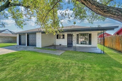 /international/us/1445-nw-great-plains-boulevard-lawton-ok-110098244870/