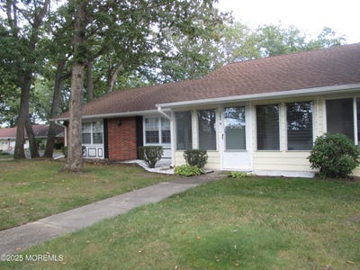 /international/us/262a-kingston-court-lakewood-nj-110102257798/