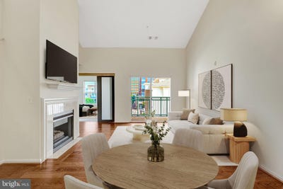 /international/us/12001-market-street-reston-va-110107308621/