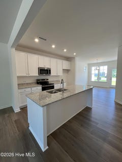 /international/us/1410-cooper-street-sanford-nc-110106171078/
