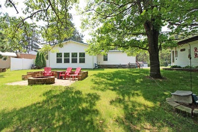 /international/us/302-lakeshore-drive-avoca-wi-110099979067/