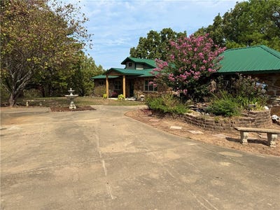/international/us/9417-puddin-ridge-road-ozark-ar-110103598580/