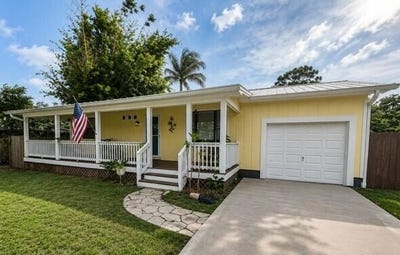 /international/us/6518-se-held-court-stuart-fl-110108424694/