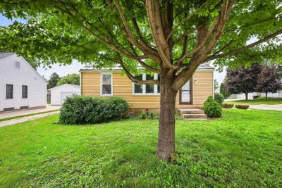/international/us/426-hillcrest-drive-sun-prairie-wi-110100517861/