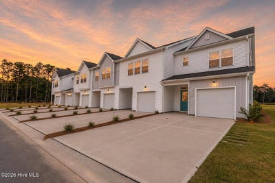 /international/us/7133-fisk-dr-49-leland-nc-110103485026/