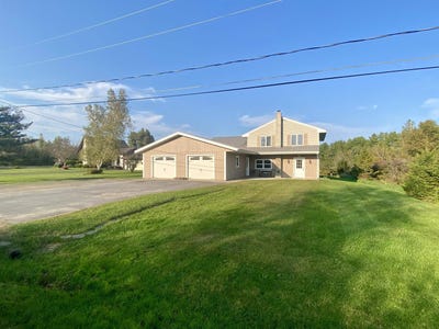 /international/us/108-fox-farm-rd-gouverneur-ny-110119478947/